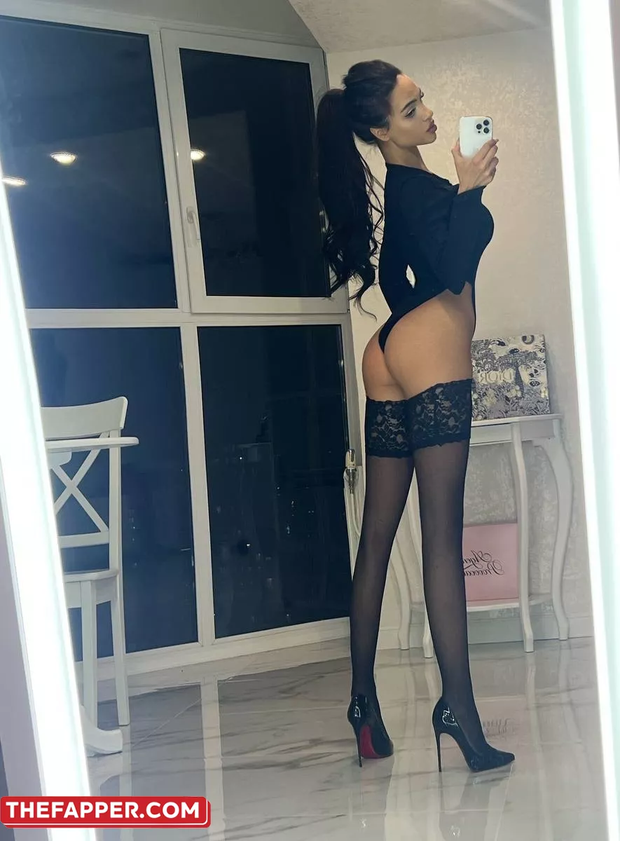 Gorgeous Anastasia Vi An OnlyFans Cam Model Flaunts Her Ideal Little Figure #2