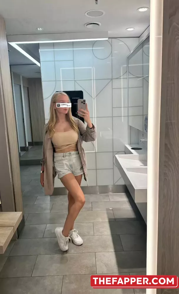  Blonde_vivi  Onlyfans Leaked Nude Image #4tdFBWEoGX