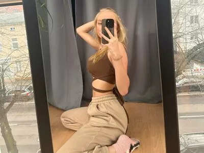  Blonde_vivi Onlyfans Leaked Nude Image #6KlJhioANI