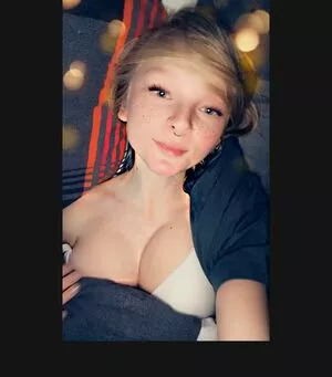  Blonde_vivi Onlyfans Leaked Nude Image #w0HL37r3t8