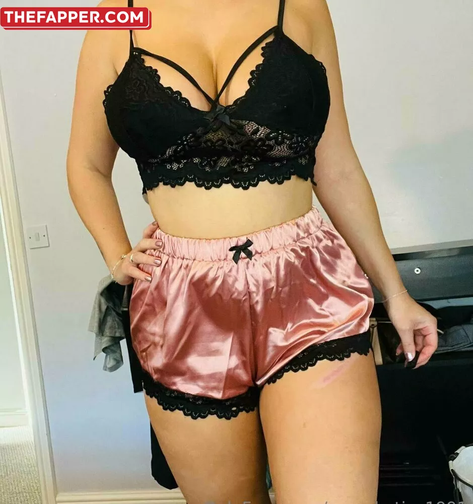  Curvykatie_1991  Onlyfans Leaked Nude Image #DP5RwAx2g0