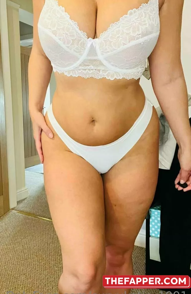  Curvykatie_1991  Onlyfans Leaked Nude Image #YHi5n8u5Rx