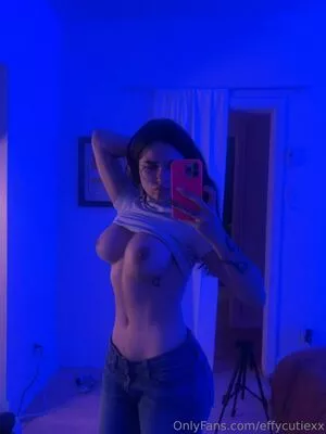  Effycutiexx Onlyfans Leaked Nude Image #39wJMr9XuO