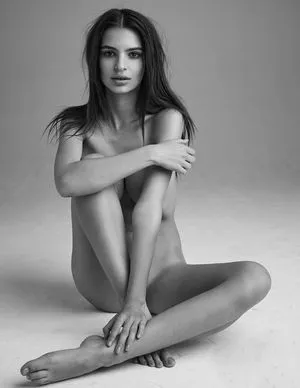  Emily Ratajkowski Onlyfans Leaked Nude Image #A6FWGsYI41