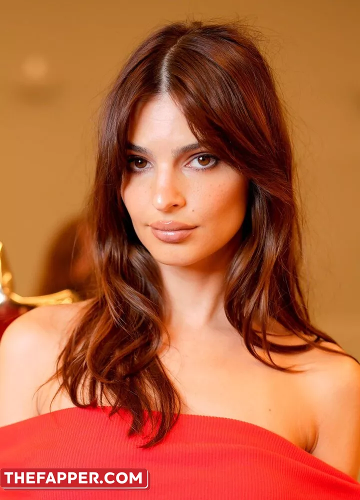  Emily Ratajkowski  Onlyfans Leaked Nude Image #HKnYTHLhI3