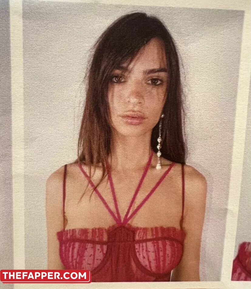  Emily Ratajkowski  Onlyfans Leaked Nude Image #QFej1JUnl5