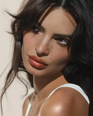  Emily Ratajkowski Onlyfans Leaked Nude Image #bYVtU40LN8