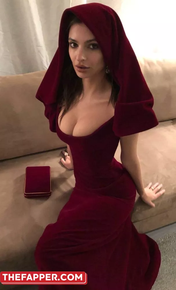  Emily Ratajkowski  Onlyfans Leaked Nude Image #c8TOyfPgJy