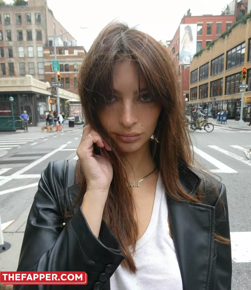  Emily Ratajkowski  Onlyfans Leaked Nude Image #fnr6h88vrB