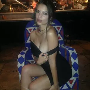  Emily Ratajkowski Onlyfans Leaked Nude Image #fqnBp2lugB