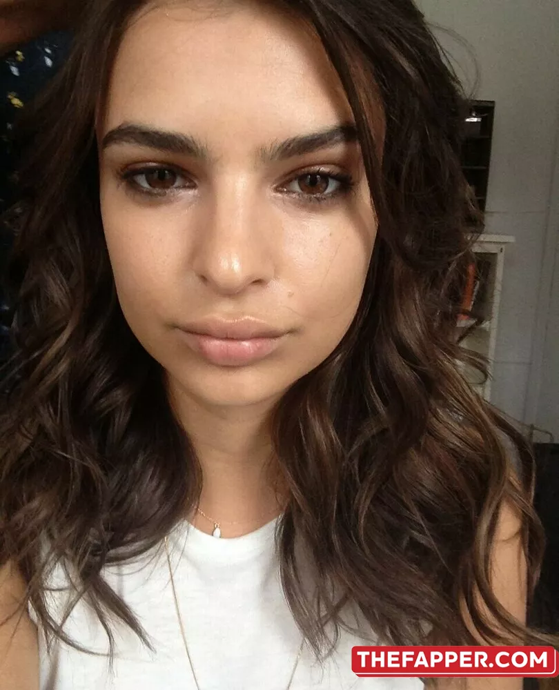  Emily Ratajkowski  Onlyfans Leaked Nude Image #uFPnWaLpSH