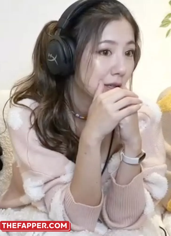  Fuslie  Onlyfans Leaked Nude Image #cY7qbKDOd7