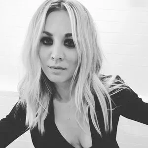  Kaley Cuoco OnlyFans Leak XWYiqM4yr7