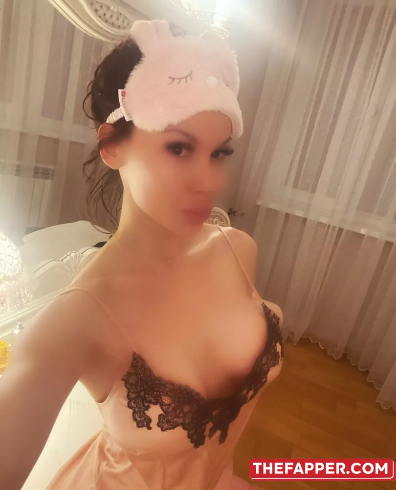  Lovalova  Onlyfans Leaked Nude Image #pYByN8HaQ0