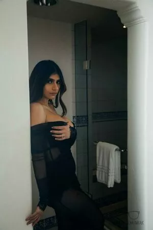  Mia Khalifa OnlyFans Leak 0PSadYXwQF