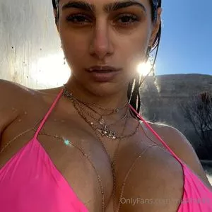  Mia Khalifa OnlyFans Leak 2aYybklNdy