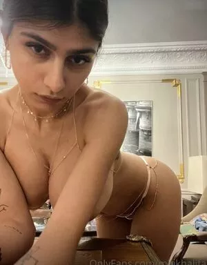  Mia Khalifa OnlyFans Leak 2xCV1K8ytP