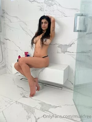  Mia Khalifa OnlyFans Leak 7lUQwKQ0PX