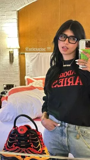  Mia Khalifa OnlyFans Leak Bc4IcKcewa