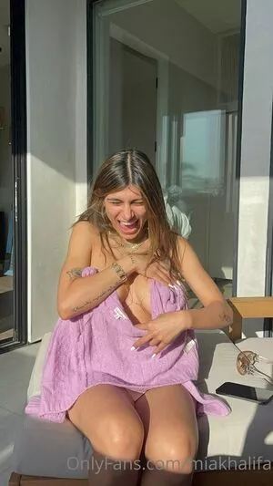  Mia Khalifa OnlyFans Leak CTs8rfaxJE