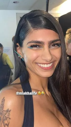  Mia Khalifa OnlyFans Leak IWMYd3b7jd