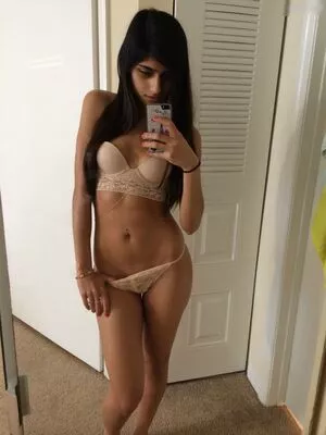  Mia Khalifa OnlyFans Leak IsEfLruf8N