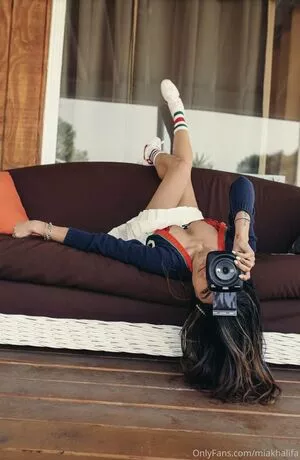  Mia Khalifa OnlyFans Leak PfsR94T32l