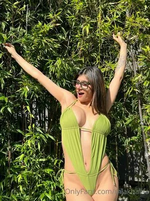  Mia Khalifa OnlyFans Leak RmOo6HfEPJ