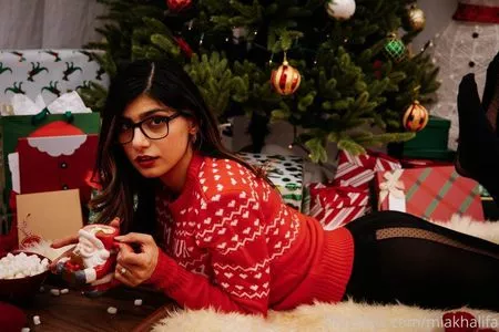  Mia Khalifa OnlyFans Leak VnRhTNs15F