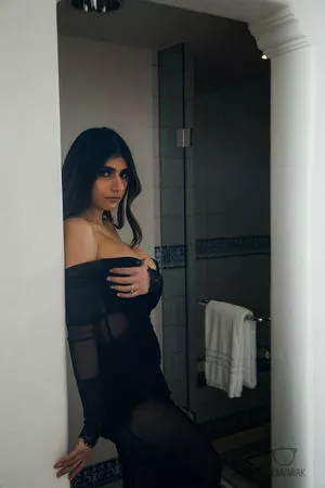  Mia Khalifa OnlyFans Leak e0DWb0UfFg