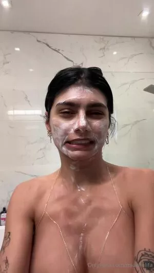  Mia Khalifa OnlyFans Leak gTt1QdRGFM