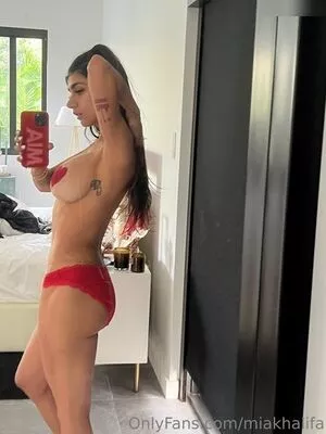  Mia Khalifa OnlyFans Leak kAJtngc8Qg