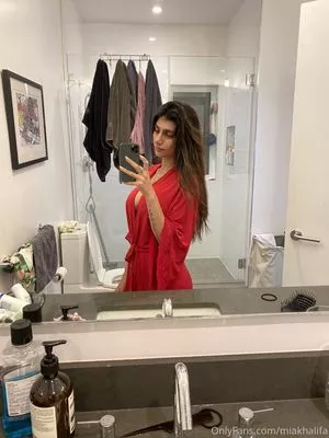  Mia Khalifa OnlyFans Leak nRlbxX96Zf