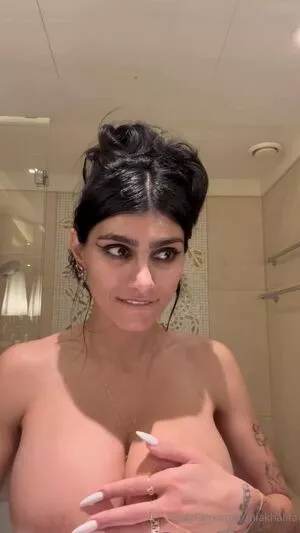  Mia Khalifa OnlyFans Leak t5YjrAMo2Y