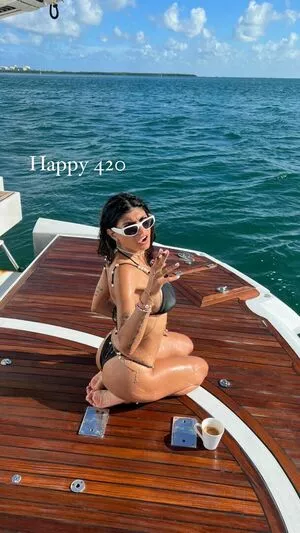  Mia Khalifa OnlyFans Leak vi2nDGSlaZ