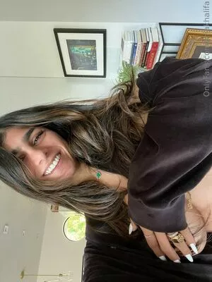  Mia Khalifa OnlyFans Leak zLAu8z8B0i