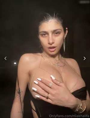  Mia Khalifa OnlyFans Leak zdK4zsiXtY