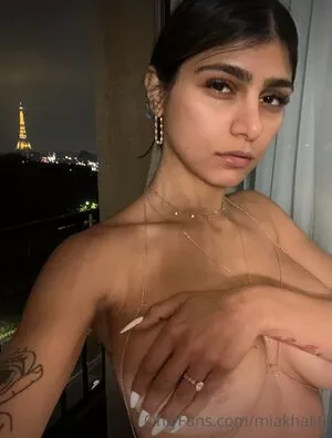  Mia Khalifa OnlyFans Leak zlevFZkXbm