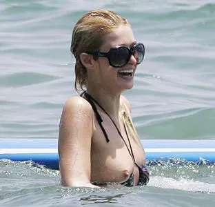  Paris Hilton Onlyfans Leaked Nude Image #RHU3Ywu0AL