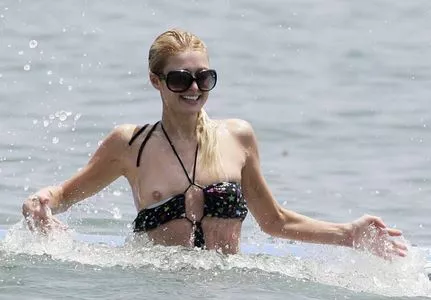 Paris Hilton Onlyfans Leaked Nude Image #tX4T6AvniX