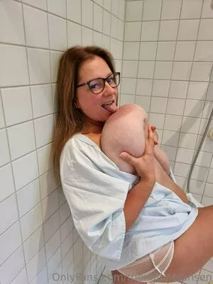  Thenadinejansen Onlyfans Leaked Nude Image #9XWaw5uG3x