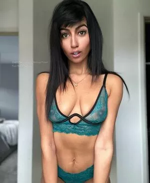 Aaliyah Yasin Onlyfans Leaked Nude Image #ZssehxTF2D