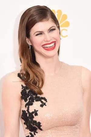 Alexandra Daddario Onlyfans Leaked Nude Image #4VtiHMWthE