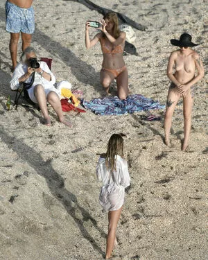 Alexis Ren Onlyfans Leaked Nude Image #Y5y5IaZve7