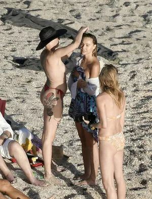 Alexis Ren Onlyfans Leaked Nude Image #ogvoljj67A