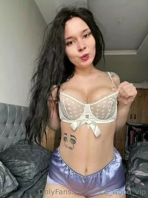 Alice_wood_vip Onlyfans Leaked Nude Image #Fy3z2f07lp