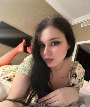 Alice_wood_vip Onlyfans Leaked Nude Image #Zf8i9UBXYD