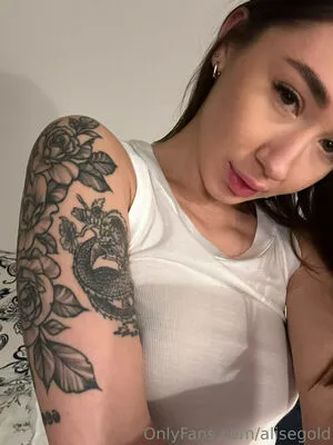 Alisegold Onlyfans Leaked Nude Image #T01hmkO6Gs