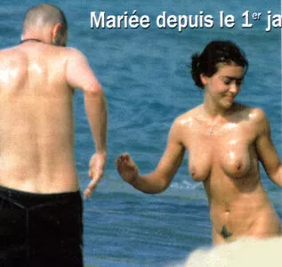 Alyssa Milano Onlyfans Leaked Nude Image #0SpnpZd3Fu