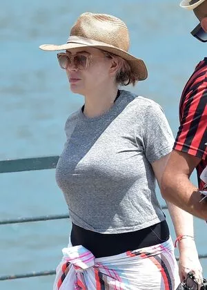 Alyssa Milano Onlyfans Leaked Nude Image #iHcd6GRFfI